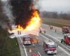 Gázolajjal teli tartálykocsi baleset az osztrák A2-es autópályán